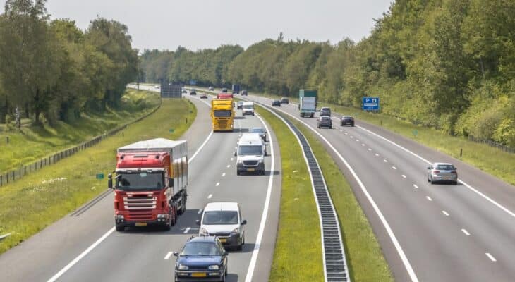 Busy z Niemiec do Polski: Codzienne Połączenia z Adresu pod Adres